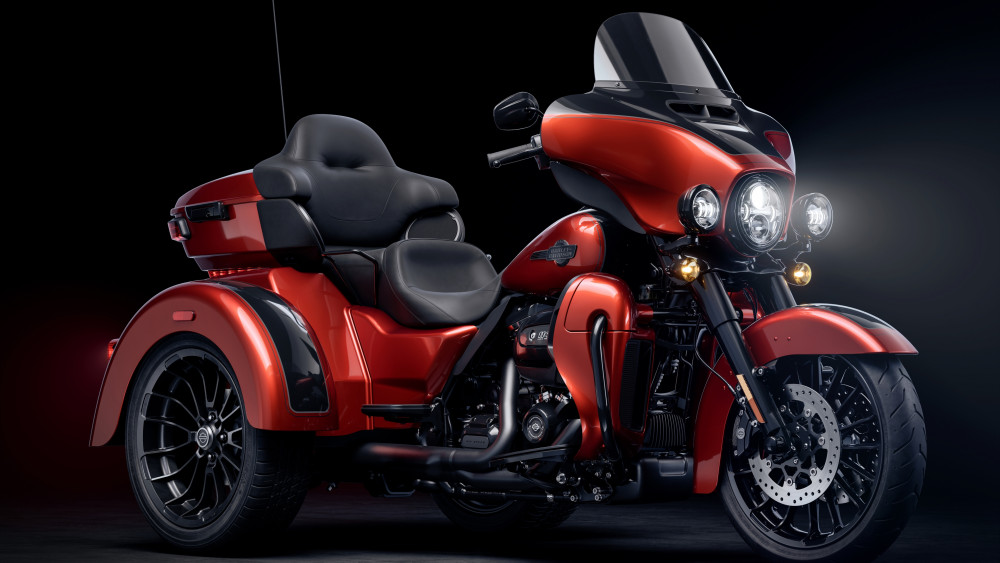 Harley-Davidson Tri Glide Ultra Wallpaper