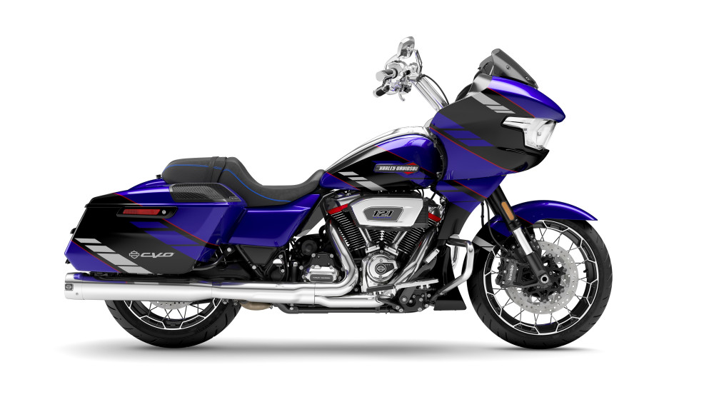 Harley-Davidson FLTRXSE CVO Road Glide Wallpaper