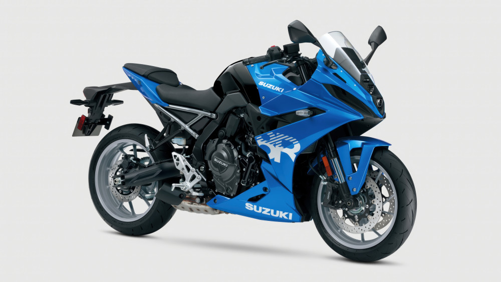 Suzuki GSX-8R Wallpaper