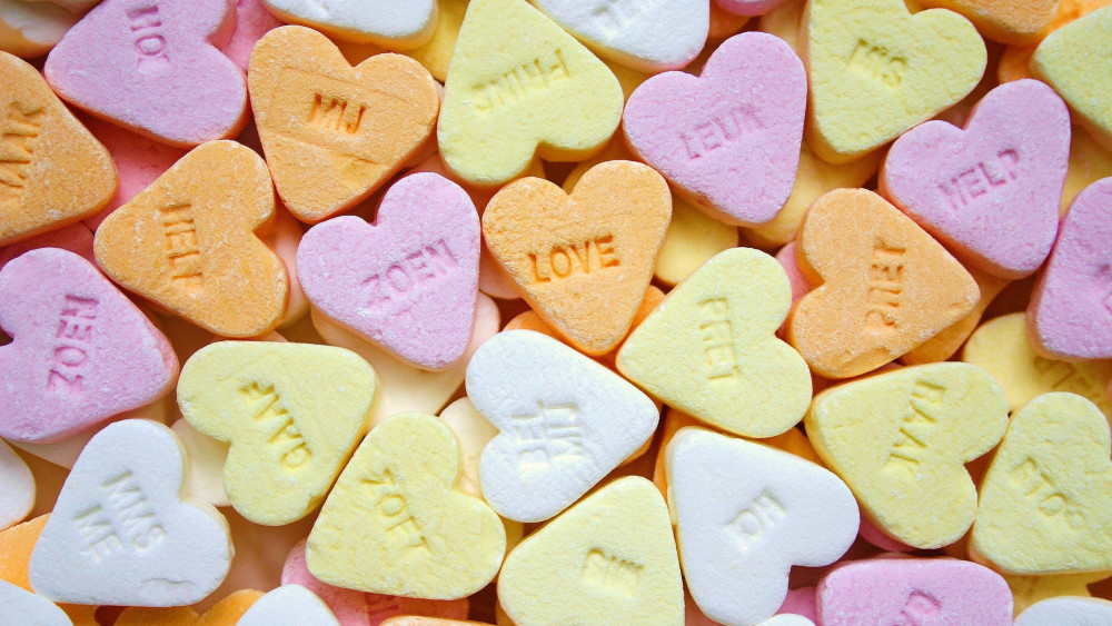 Heart Candies Wallpaper
