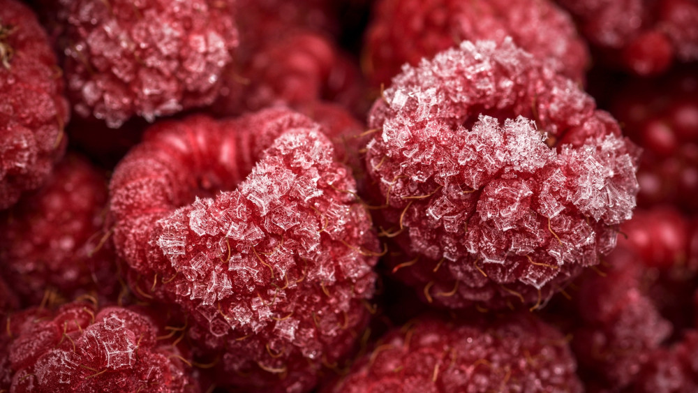 Frozen Raspberries Wallpaper