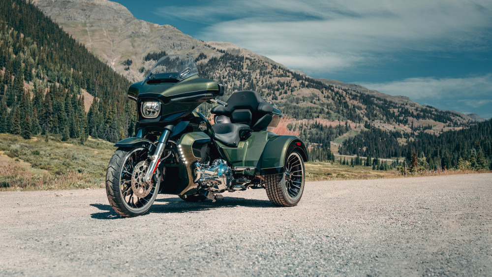 Harley-Davidson FLHLT Street Glide 3 Limited Wallpaper