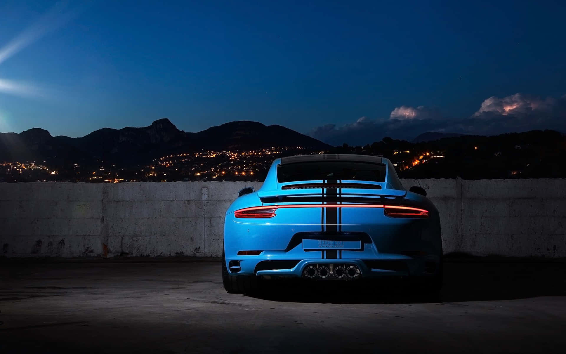 Porsche Gallery #24